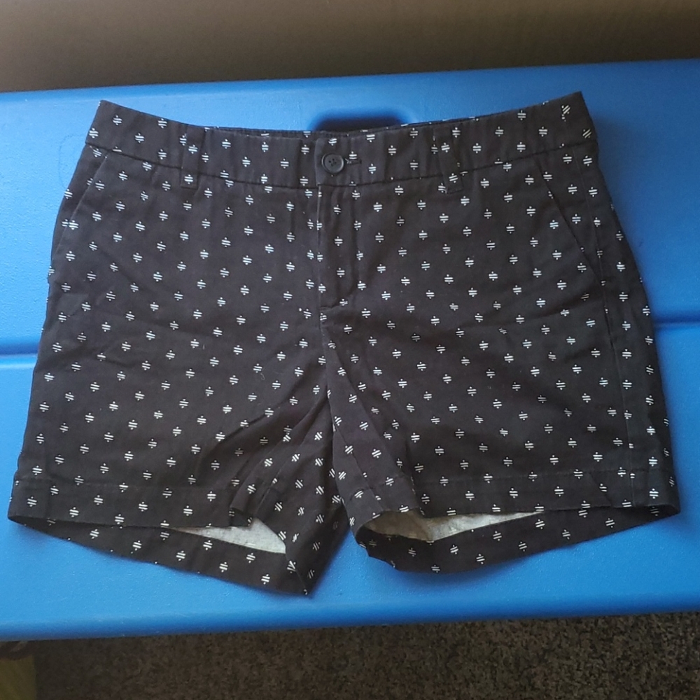 Merona black & white pattern cotton shorts size 4